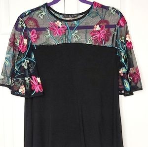🌺Kim & Cami Floral Sheer Short Sleeve Blouse🌺